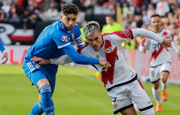 Fede Valverde recae de sus molestias ante el Rayo