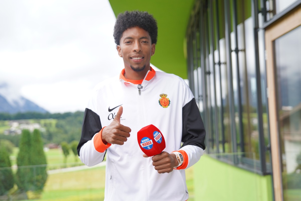 La titularidad de Mojica ante el Villarreal, en serio riesgo