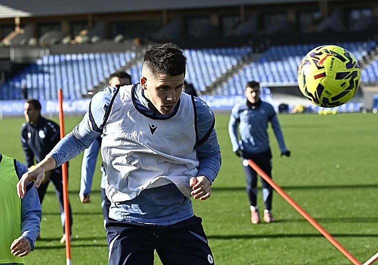 Sergio Francisco recupera a un efectivo importante y última hora de Oyarzabal