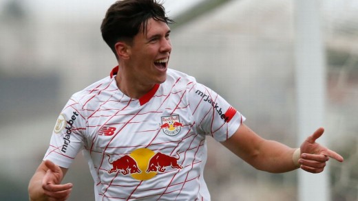 El Real Oviedo cierra el fichaje de un delantero