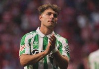 Betis confirms two new injuries in their defense Betis confirms two new injuries in their defense
