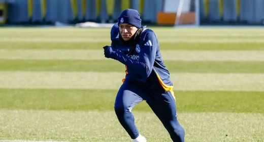 ¿Qué hacemos con Mbappé? ¡Convocado ante el Levante!