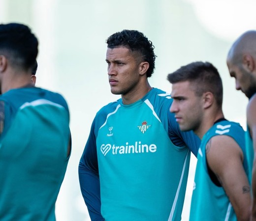 Baja inesperada de última hora en el Real Betis para recibir al Villarreal