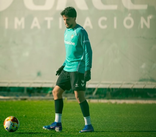 Fornals enciende las alarmas y última hora sobre las molestias de Antony Fornals enciende las alarmas y última hora sobre las molestias de Antony