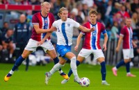 Alavés makes the signing of a center-back official Alavés makes the signing of a center-back official