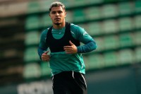 Última hora sobre la lesión de Cucho Hernández y las molestias de Antony