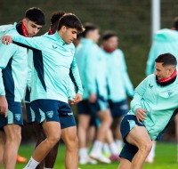 Última hora sobre las molestias de Vivian, Nico Williams y Berenguer Última hora sobre las molestias de Vivian, Nico Williams y Berenguer