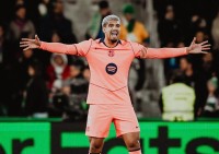 SPORT cree que Koundé será suplente ante el Girona y Araujo sería titular