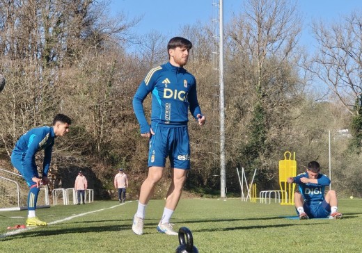 Novedades con las molestias de Alberto Reina en el Oviedo Novedades con las molestias de Alberto Reina en el Oviedo