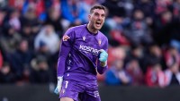 Sergio Herrera la lía, da la cara… y deja a Osasuna vendido en Europa