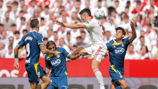 Crónica del partido Sevilla 2 - Espanyol 1 y mejores jugadores Comunio / Sofascore