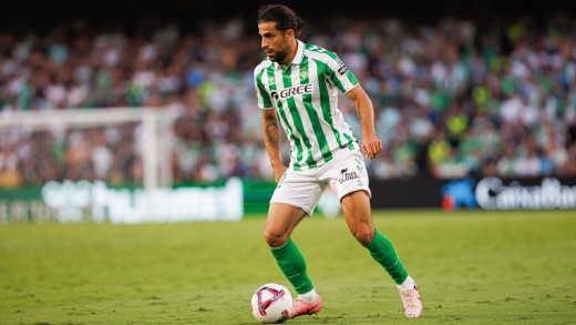 Ricardo Rodríguez, con fiebre, podría ser baja ante el Elche