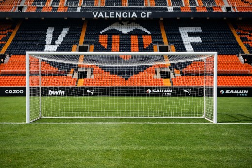 Cambio bajo palos en el Valencia CF: la portería, en el aire para la próxima temporada Cambio bajo palos en el Valencia CF: la portería, en el aire para la próxima temporada