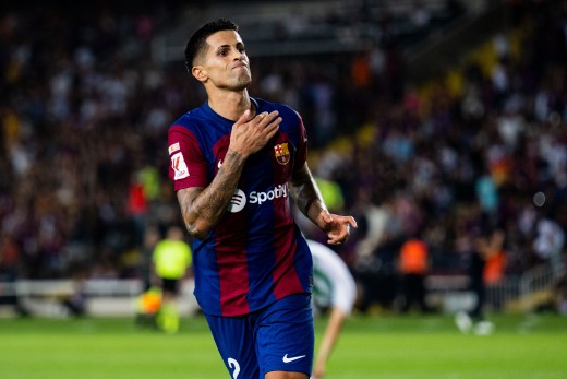 Cancelo acerca su regreso al Barça con una compensación pendiente para el Al Hilal
