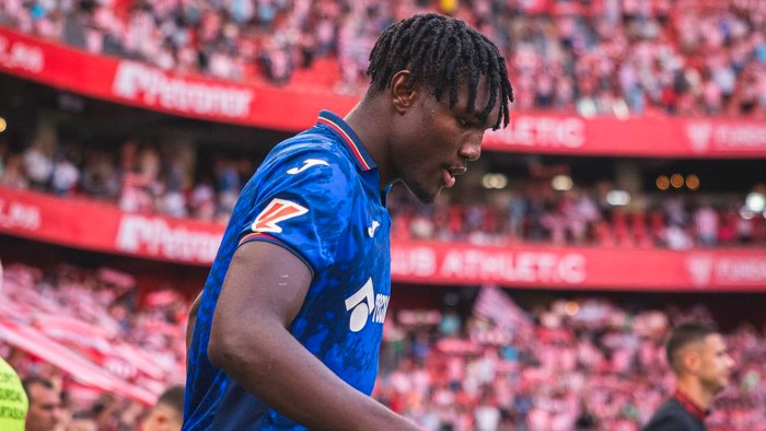 Buenas noticias con la lesión de Uche: se descarta de momento una lesión grave