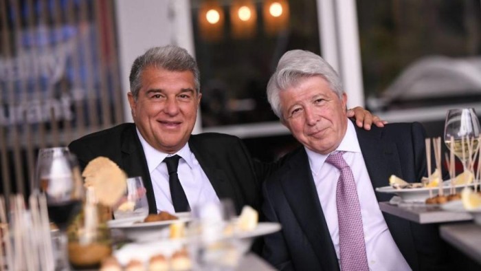 Laporta mantiene la oferta por Julián Álvarez y el Atlético responde con contundencia