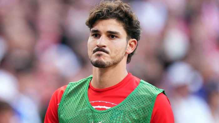 Julián Álvarez sigue sin entrenar por segundo día