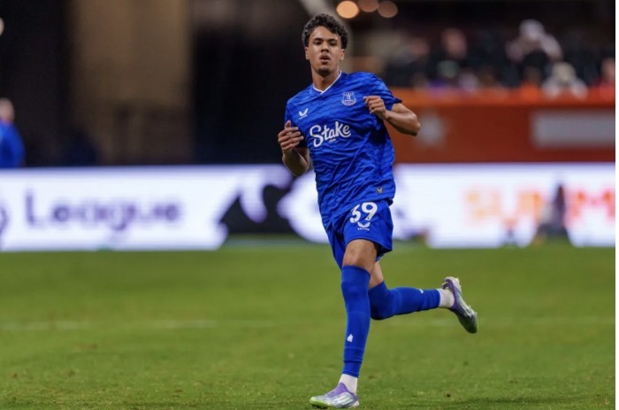 El Málaga apunta a Inglaterra para reforzarse