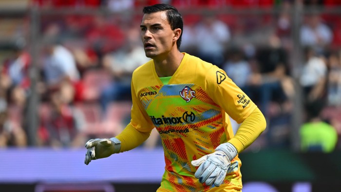 El Rayo está cerrando al sustituto de Batalla, Emil Audero está al caer