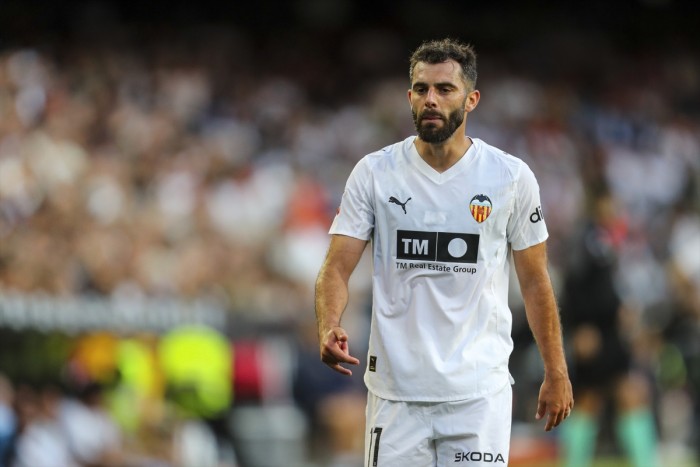 Baja confirmada en el Valencia para recibir al Barcelona