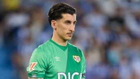 Cárdenas leaves the Rayo goal more open than ever: Audero gains ground