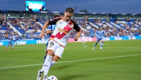 Double blow for De Frutos: ankle injury and sent off from the bench