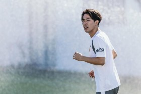 Alarm with Sato: he ends with ice on his ankle and remains pending an update