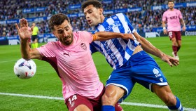 Rioja takes the fantasy jackpot: 12 Comunio points and Valencia's win at Mendizorroza