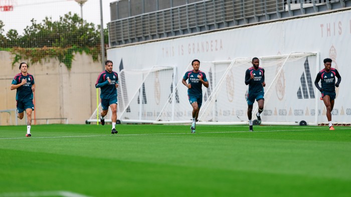 Éder Militão vuelve a entrenar con el grupo y da un paso decisivo en su recuperación