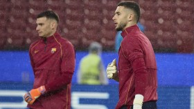 SPORT: Flick faces a decision between Joan Garcia or Livakovic for matchday 8 SPORT: Flick faces a decision between Joan Garcia or Livakovic for matchday 8