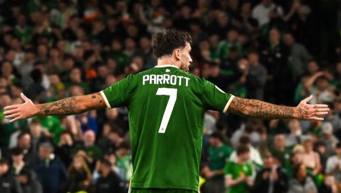Parrott se inventa un golazo espectacular con Irlanda y confirma su gran momento