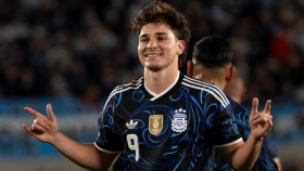 Julián Álvarez smiles again with Argentina Julián Álvarez smiles again with Argentina
