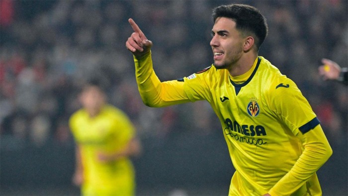 Alarma en el Villarreal antes del Bernabéu: Buchanan e Ilias vuelven tocados y Comesaña da la buena noticia