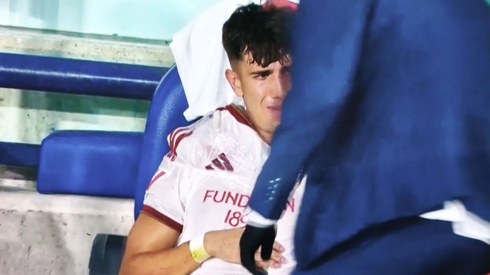 Miguel Sierra, pendiente de pruebas tras lesionarse en el hombro ante el Levante