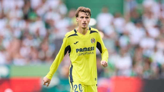 Carlos Romero, baja inesperada ante el Liverpool: preocupación de cara a la jornada 10