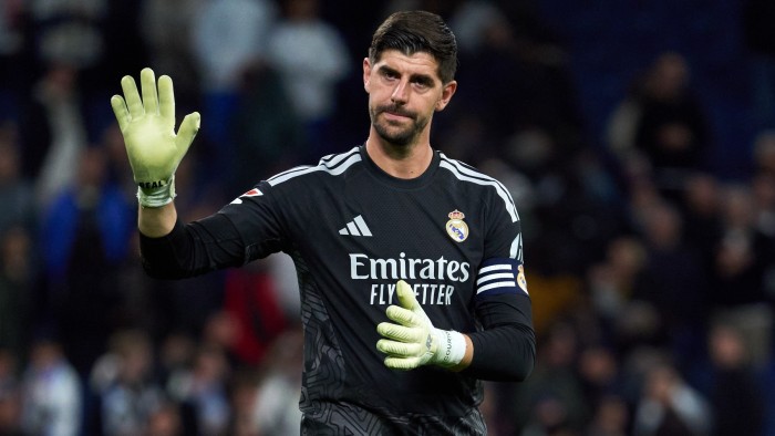 Finalmente Courtois no viajará a Barcelona y será baja para el Clásico